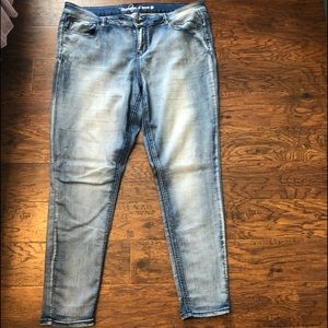 Revolution by Revolt Plus Skinny Jean